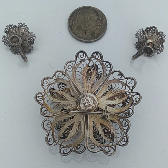 ANTIQUE Sterling Silver Flower Brooch + Earrings - Picture 3 of 8